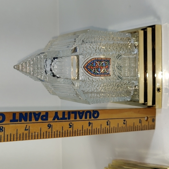 Two Vintage Avon Light Up Clear Pressed Art Glass of Church with Gold Base - Picture 10 of 16